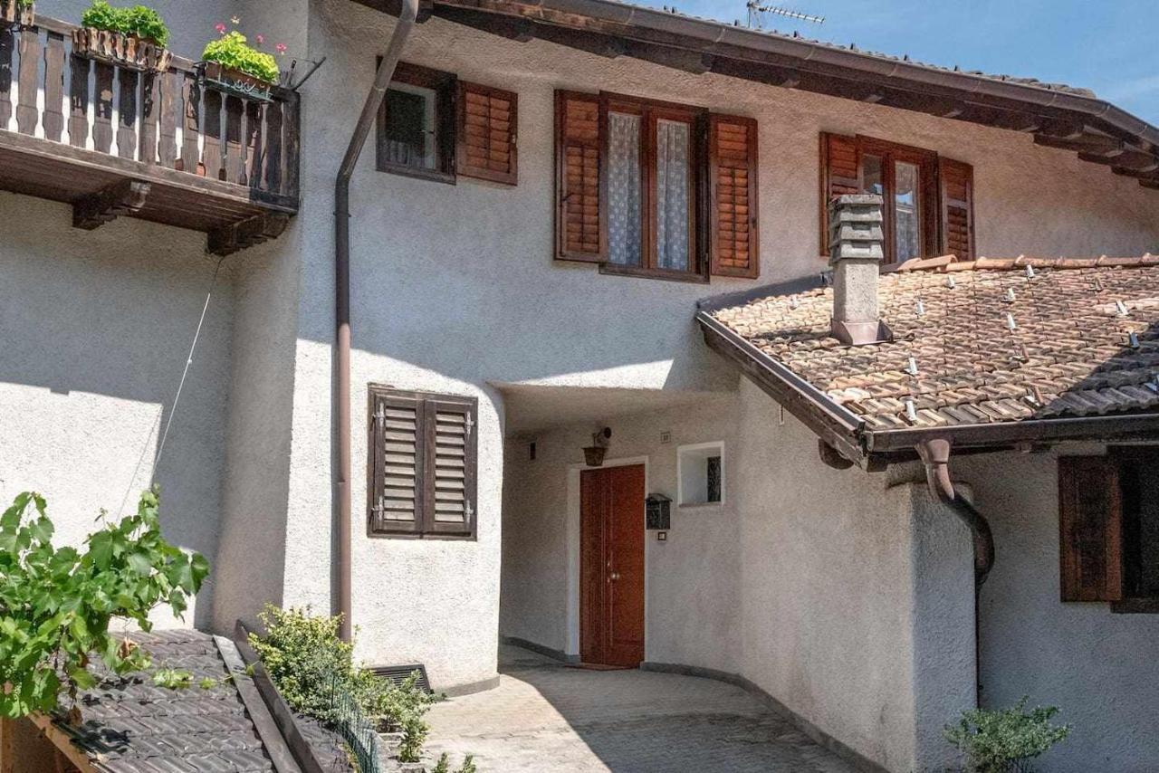 Appartamento Dimora al Portico Cloz OSPITAR Esterno foto